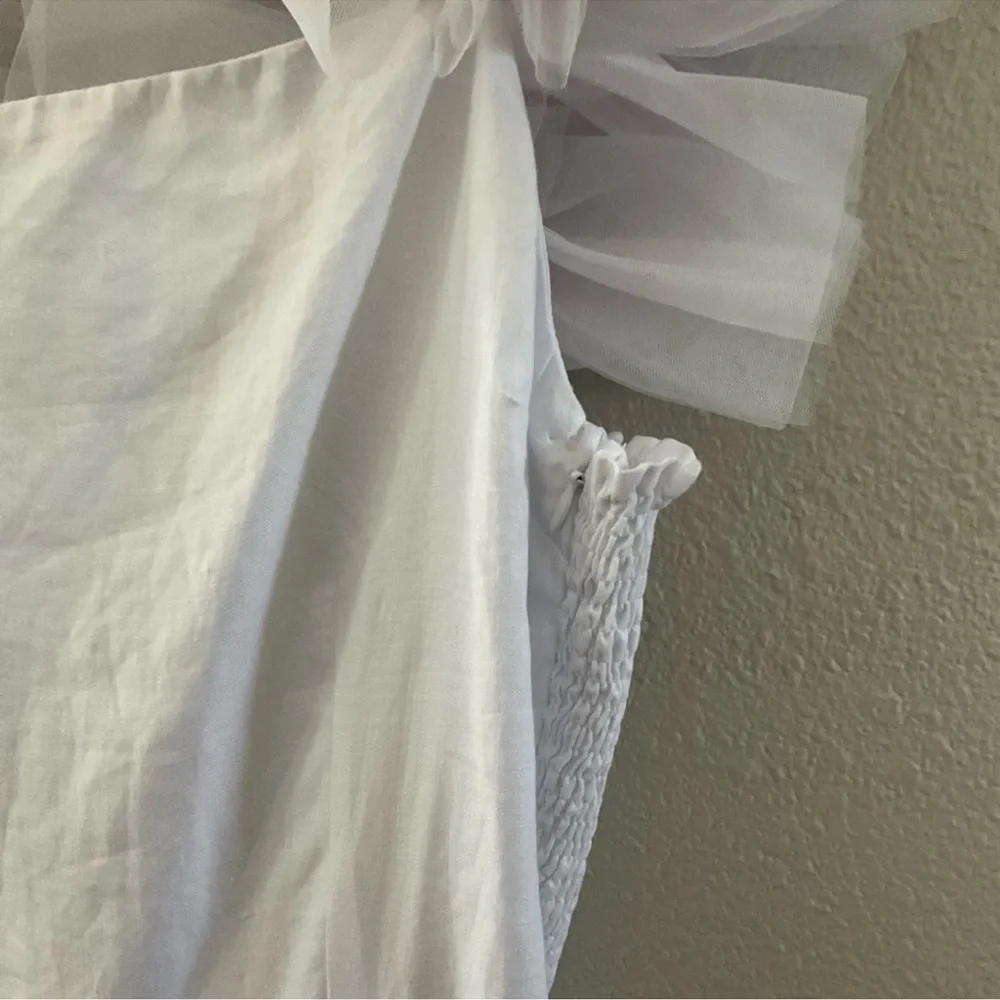 Fanm Mon White Tulle Shoulder Ruffle Maxi Dress